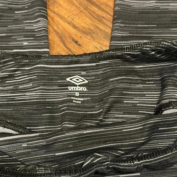 Umbro Leggings - Picture 2 of 5